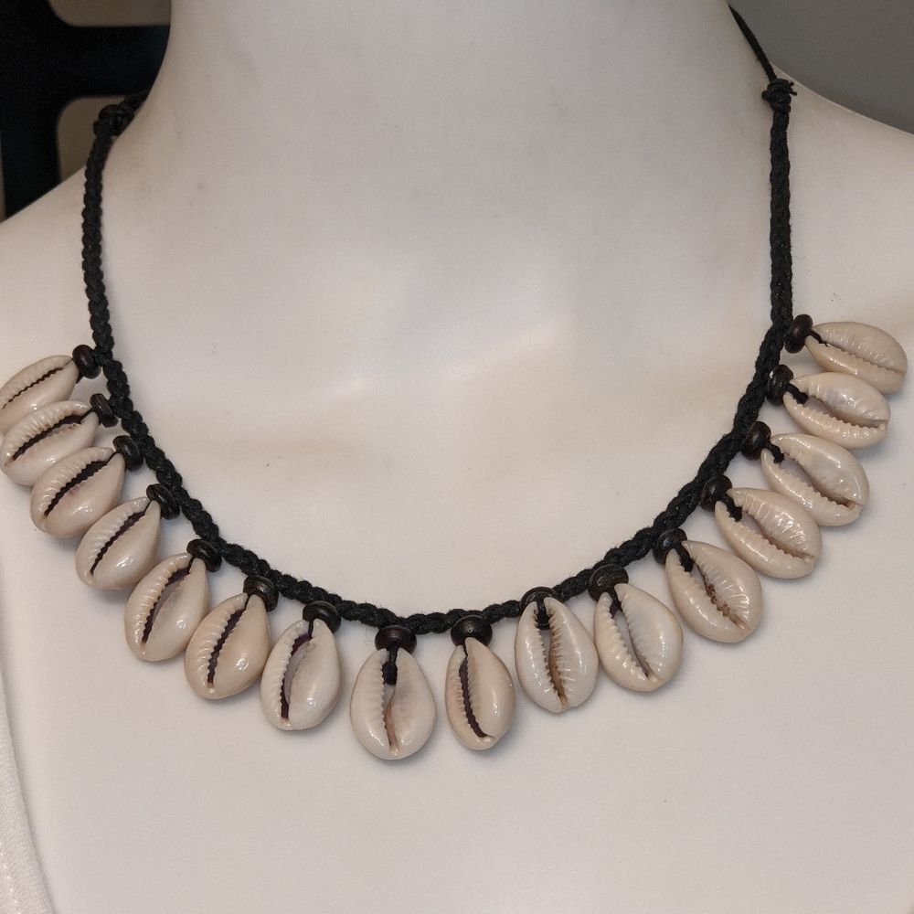 Shell Statementpiecenecklace - image 5